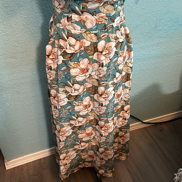 FLORAL with paded bra!! - Picture 3 of 8